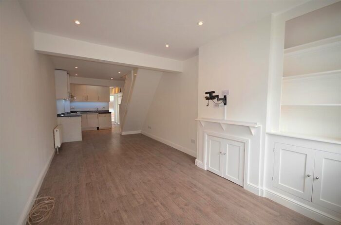 2 Bedroom End Of Terrace House To Rent In Nascot Street, Watford, Hertfordshire, WD17