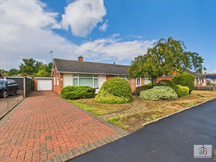 3 Bedroom Bungalow To Rent In Penryn Road, Kesgrave, Ipswich, IP5