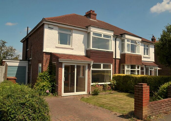 4 Bedroom Semi-Detached House To Rent In Yew Tree Road, Tunbridge Wells, Kent, TN4