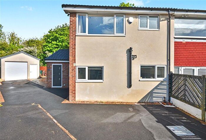 3 Bedroom End Terrace House For Sale In Gray Court, Leeds, West Yorkshire, LS15