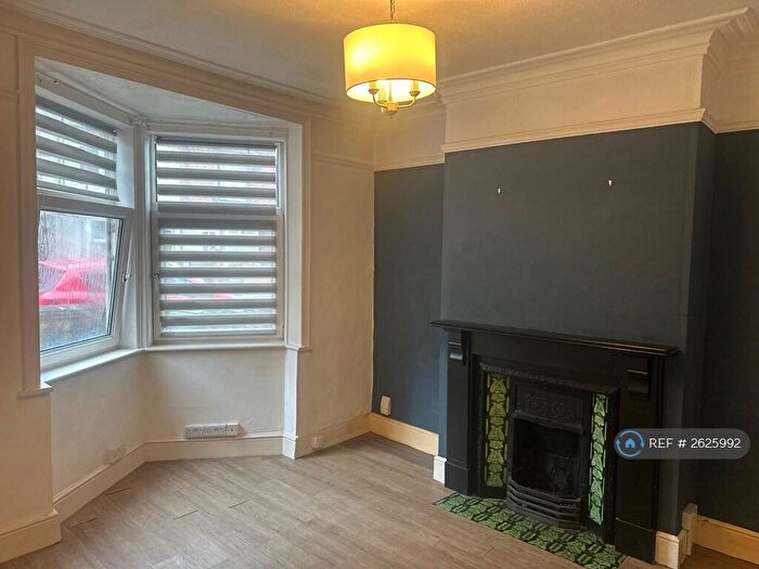3 Bedroom Terraced House To Rent In Albert Promenade, Loughborough, LE11