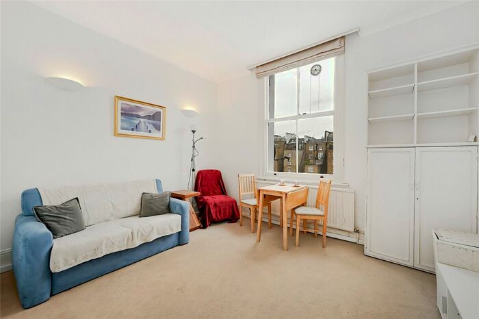 1 Bedroom Flat To Rent In Queens Gate Gardens, South Kensington, London, SW7