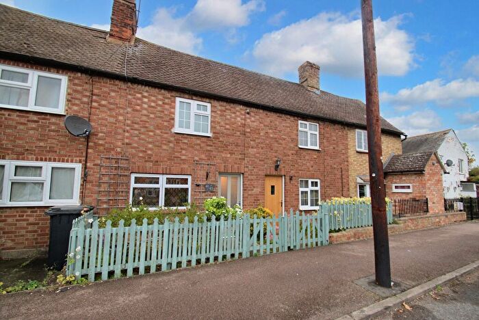 1 Bedroom Terraced House For Sale In Cotton End Road, Wilstead, MK45