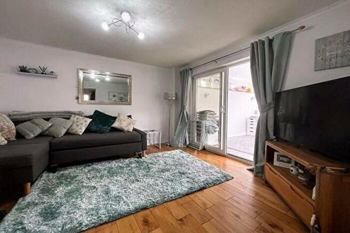 1 Bedroom Semi-Detached House To Rent In Yarnton, Kidlington, OX5