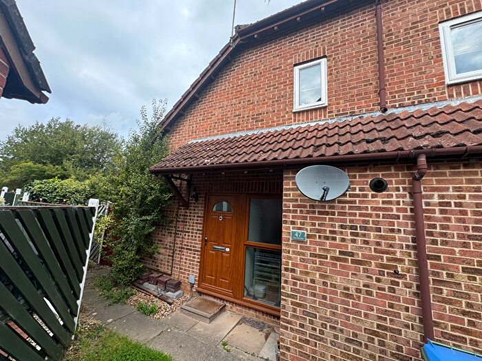 1 Bedroom Semi-detached House For Sale In The Waters, Funtley, PO17