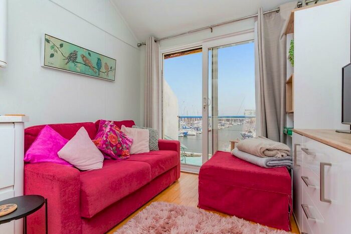 Studio To Rent In Eastern Concourse, Brighton Marina Village, Brighton, BN2