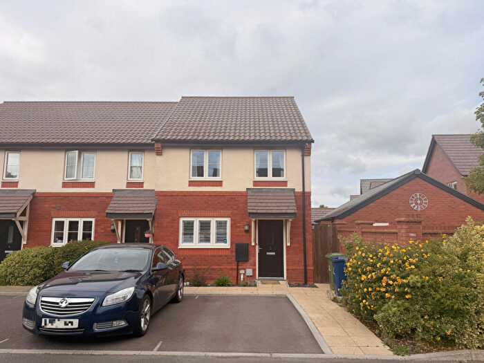 3 Bedroom End Of Terrace House For Sale In Cinnamon Close, Walton Cardiff, Tewkesbury, GL20