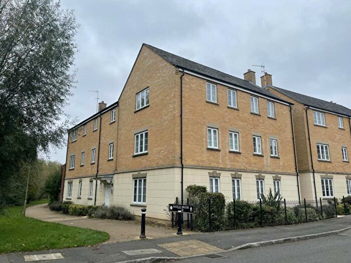 2 Bedroom Flat To Rent In Madley Brooke Lane, Witney, OX28