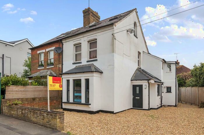 Apartment To Rent In Ascot, Berkshire, SL5