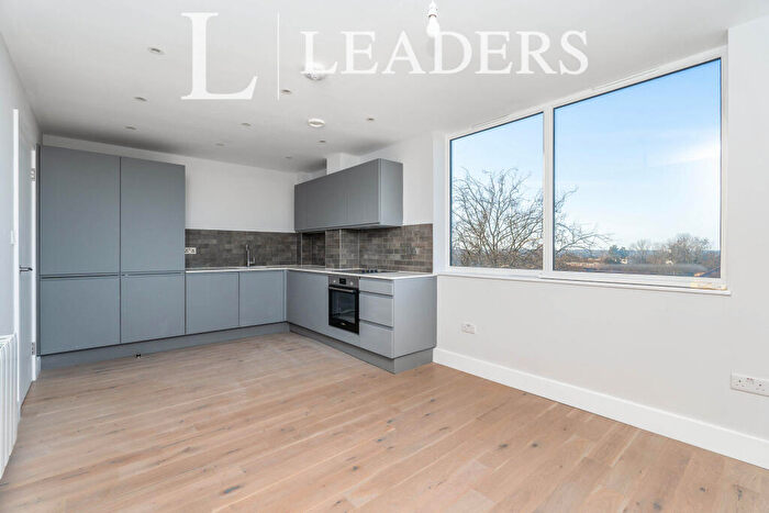 1 Bedroom Flat To Rent In Compass Point, Romsey Road, SO16