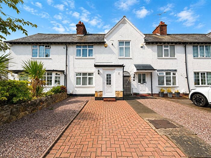 2 Bedroom Terraced House For Sale In Cunliffe Walk, Wrexham, LL11