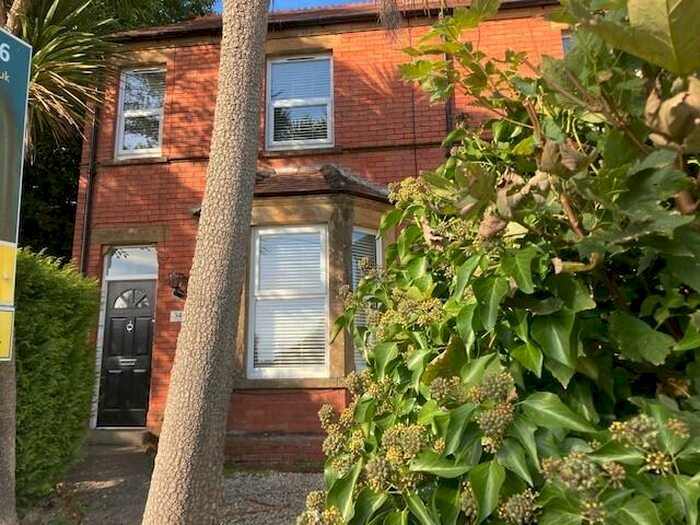 3 Bedroom End Of Terrace House To Rent In Central Yeovil, Somerset, BA21