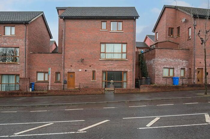 1 Bedroom Apartments For Sale In Forthriver Road, Belfast, BT13