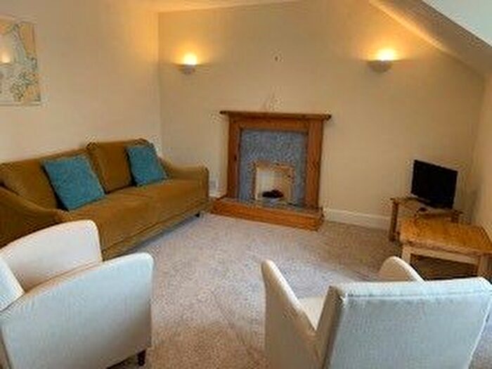 3 Bedroom Flat To Rent In King Street, City Centre, Aberdeen, AB24