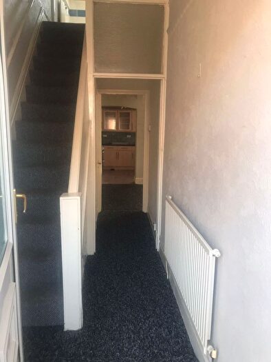 3 Bedroom Terraced House To Rent In Constable Street, Manchester, M18