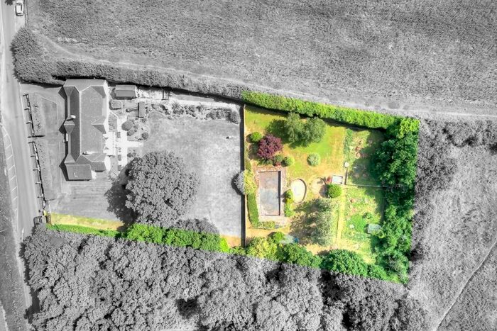 Land For Sale In Rye Hill Road, Harlow, Essex, CM18