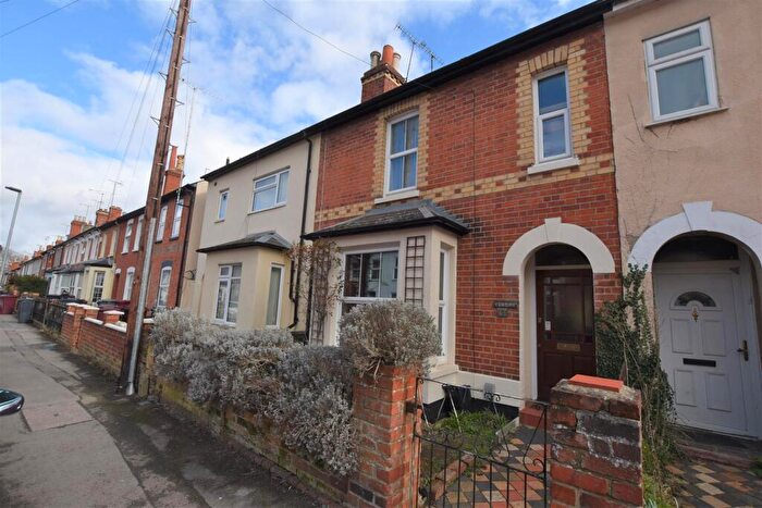 3 Bedroom Terraced House To Rent In Blenheim Road, RG1