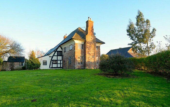 7 Bedroom Detached House For Sale In St. Owens Cross, With Land & Barn - For Conversion, HR2