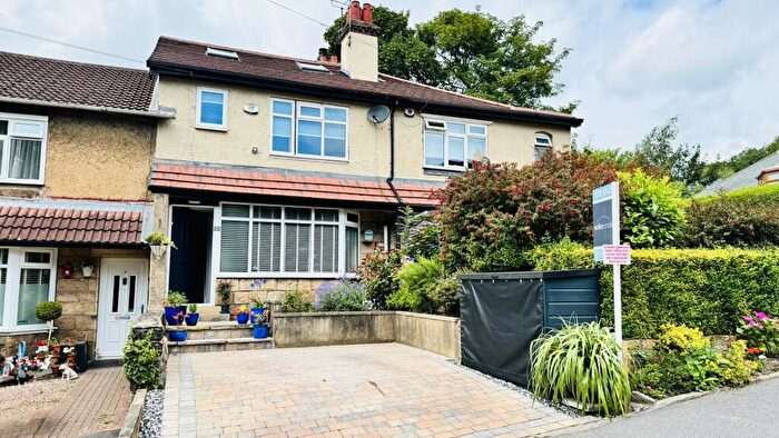 4 Bedroom Terraced House For Sale In Rufford Ridge, Yeadon, Leeds, West Yorkshire, LS19