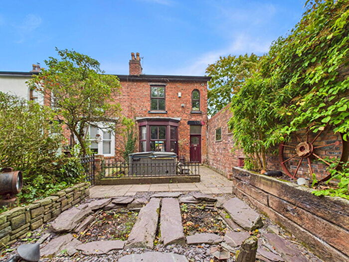 3 Bedroom Semi Detached House For Sale In West View, Ormskirk, L39