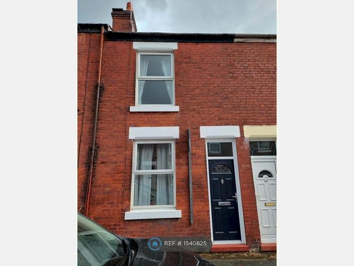 2 Bedroom Terraced House To Rent In Victoria Road, Stockport, SK1
