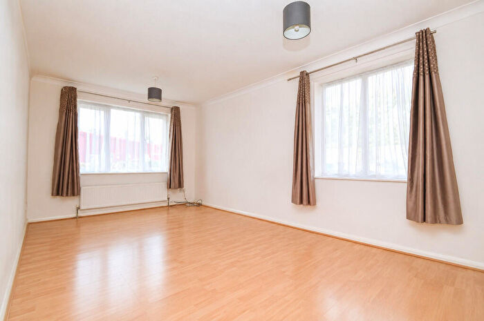 1 Bedroom Apartment To Rent In Woodville Street, London, SE18