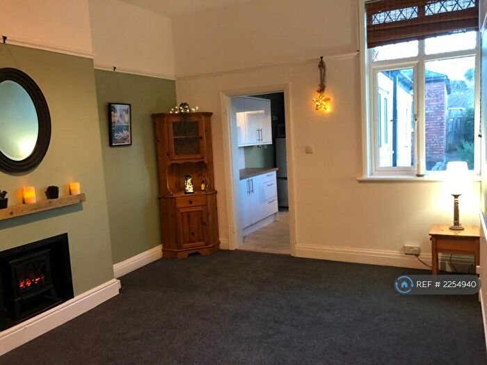 2 Bedroom Flat To Rent In Cranbrook Road, Bristol, BS6