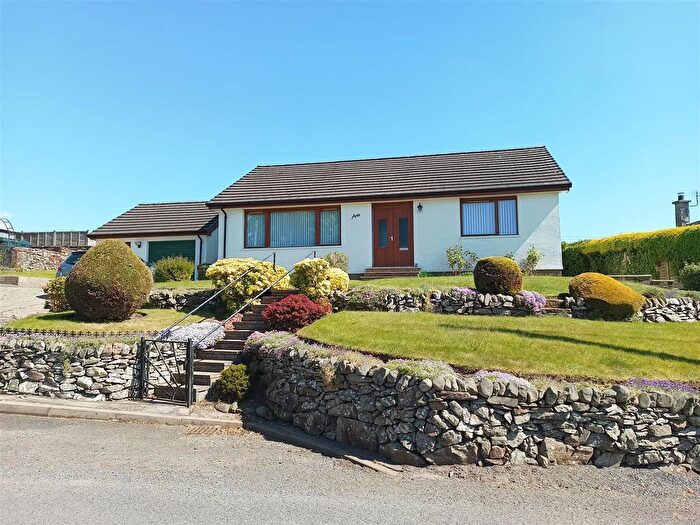 3 Bedroom Detached Bungalow For Sale In Tinwald, Dumfries, DG1
