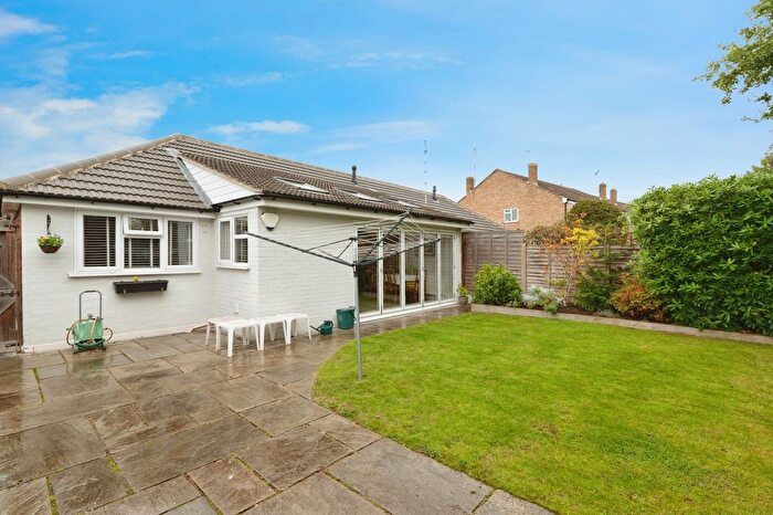 3 Bedroom Bungalow For Sale In Newlands Road, Billericay, Essex, CM12