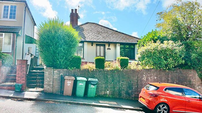 3 Bedroom Detached Bungalow For Sale In Park Terrace, Woodfieldside, NP12