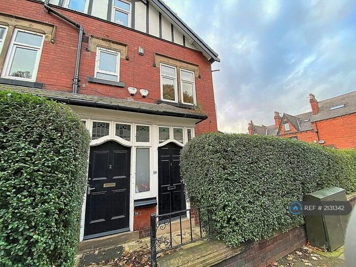 2 Bedroom Maisonette To Rent In Morris Lane, Leeds, LS5