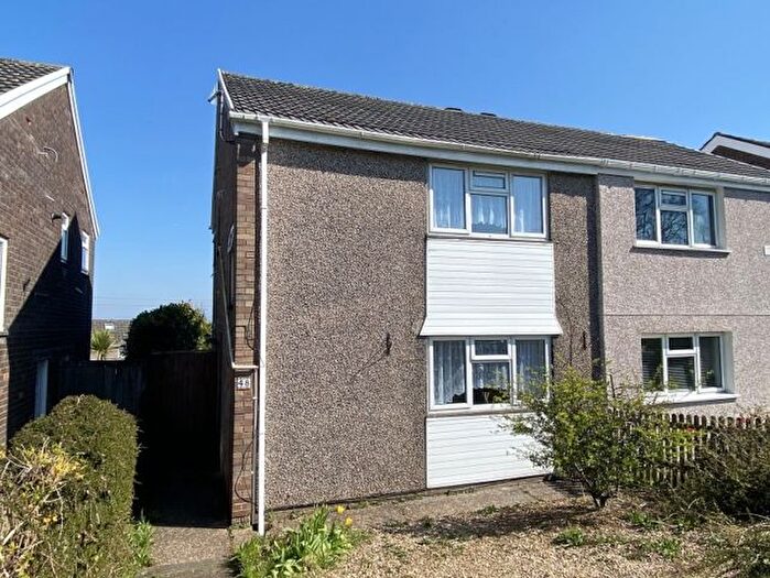 2 Bedroom Semi-Detached House To Rent In Chestnut Avenue, West Cross, Swansea, SA3