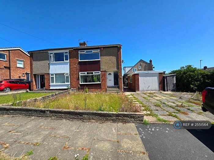 3 Bedroom Semi-Detached House To Rent In Wesley Avenue, Low Moor, Bradford, BD12