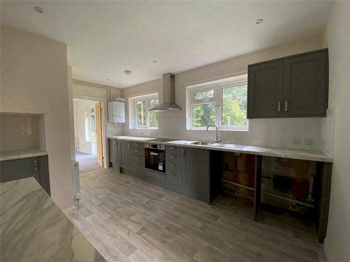 2 Bedroom Bungalow To Rent In Bradbourne Lane, Ditton, Aylesford, Kent, ME20