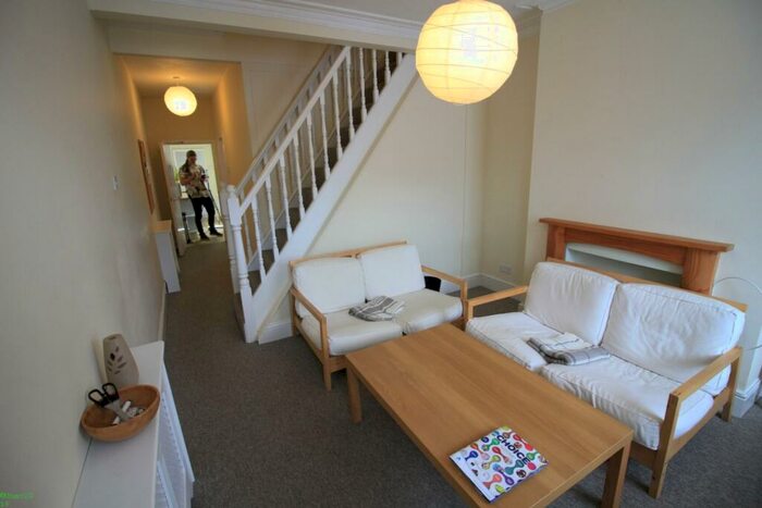 3 Bedroom Terraced House To Rent In Kingston Road, Earlsdon, Coventry, CV5