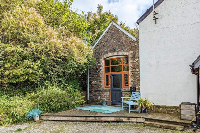 1 Bedroom Semi-Detached House For Sale In Duloe, Liskeard, PL14