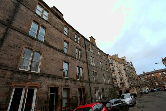 2 Bedroom Flat To Rent In Blackwood Crescent, Newington, Edinburgh, EH9