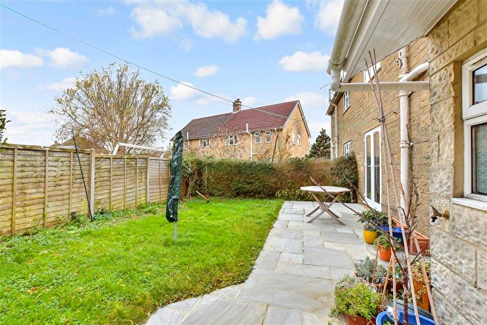 3 Bedroom Semi Detached House For Sale In Binstead Road, Ryde, Isle Of Wight, PO33