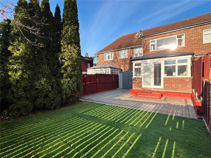 3 Bedroom Terraced House To Rent In Frithwood Avenue, Northwood, HA6