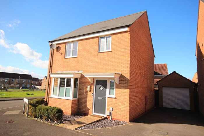 3 Bedroom Detached House For Sale In Simmental Street, Bridgwater, TA6
