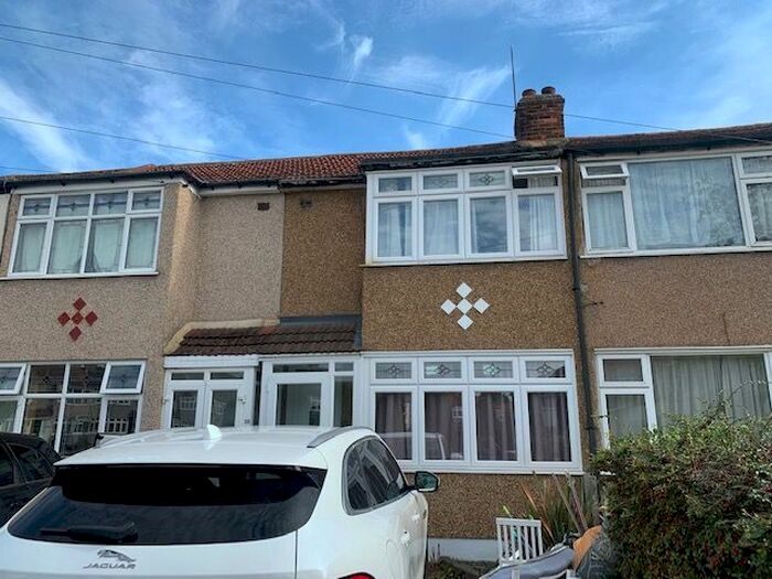 2 Bedroom Terraced House To Rent In Linley Crescent, Romford, RM7