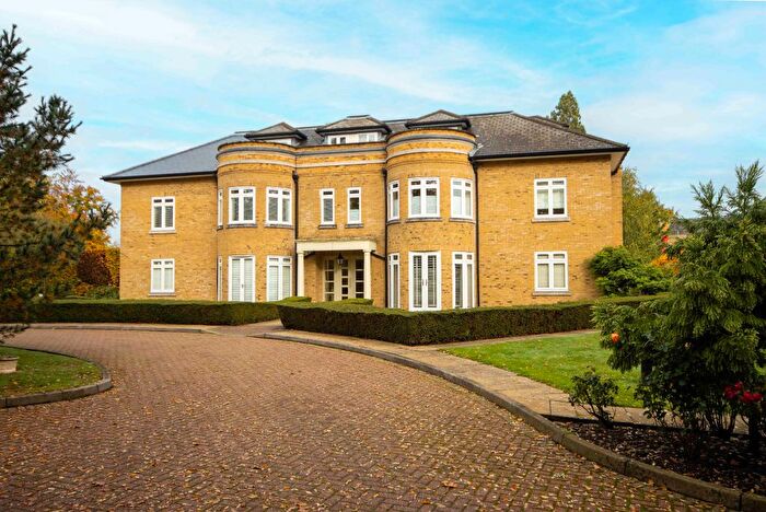2 Bedroom Flat For Sale In Knights Green, Millers Close, Rickmansworth Road, Chorleywood, WD3