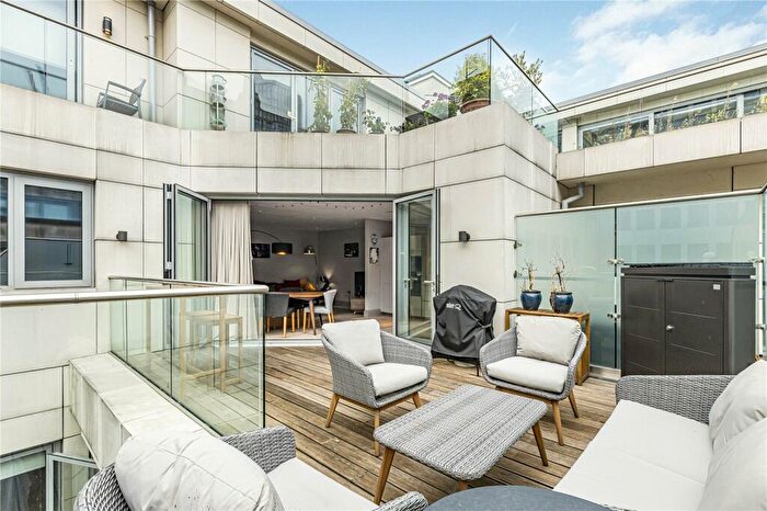 2 Bedroom Apartment For Sale In Worship Street, London, EC2A