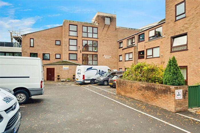 1 Bedroom Apartment For Sale In Homeview House, Poole, BH15