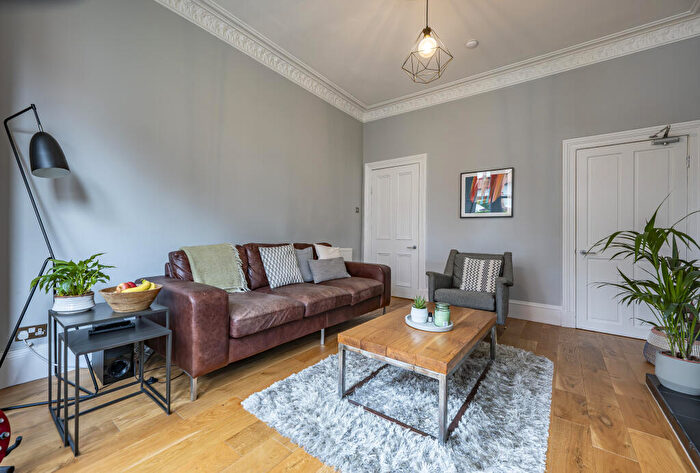 2 Bedroom Flat For Sale In Flat /, Craigpark Drive, Dennistoun, Glasgow, G31