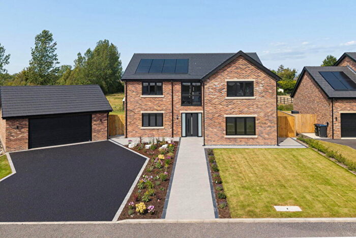 4 Bedroom Detached House For Sale In Springbrook Gardens, Longton, Preston, PR4