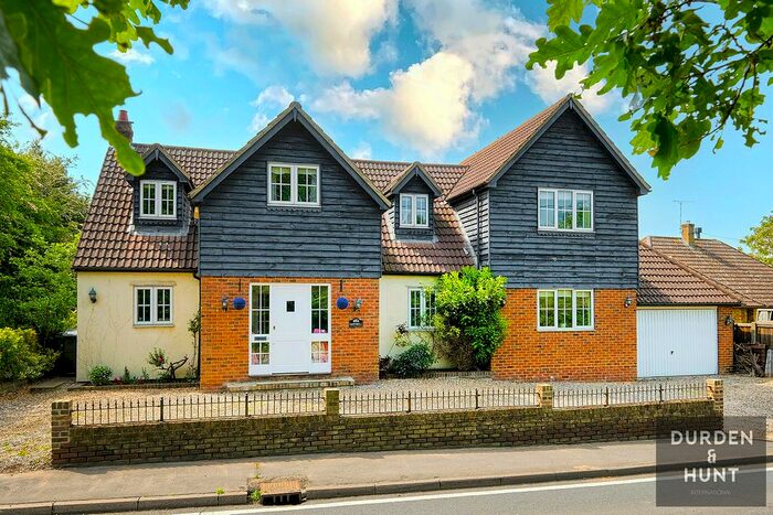 4 Bedroom Detached House For Sale In Maldon Road, Hatfield Peverel, CM3