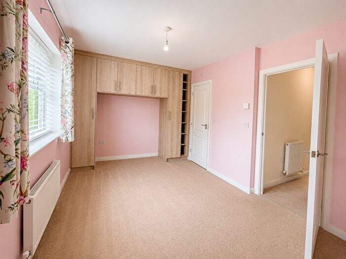 3 Bedroom Town House To Rent In Copper Beech Close, Barming, ME16
