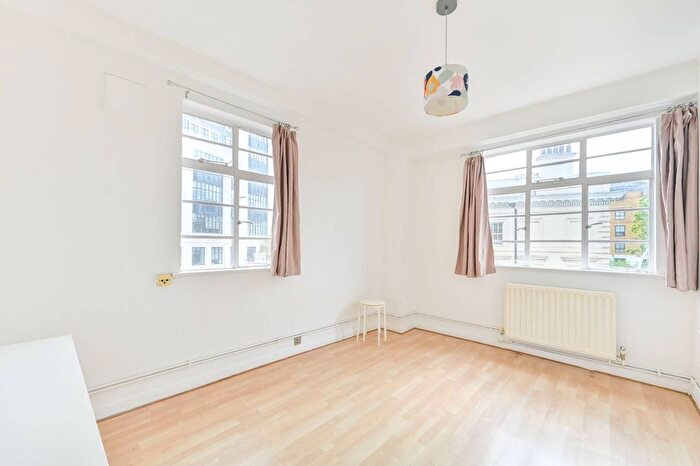 Studio For Sale In Orsett Terrace, Bayswater, London, W2