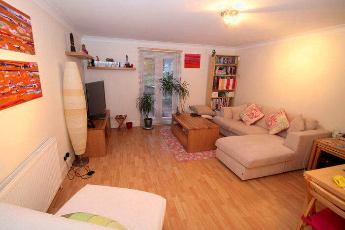 1 Bedroom Apartment To Rent In **Zero Deposits Option** Kingswood Drive, Sutton, SM2